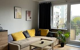Four Bedroom Apartment Lachmana